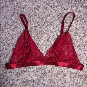 Elegant Lace Triangle Bralette in Red